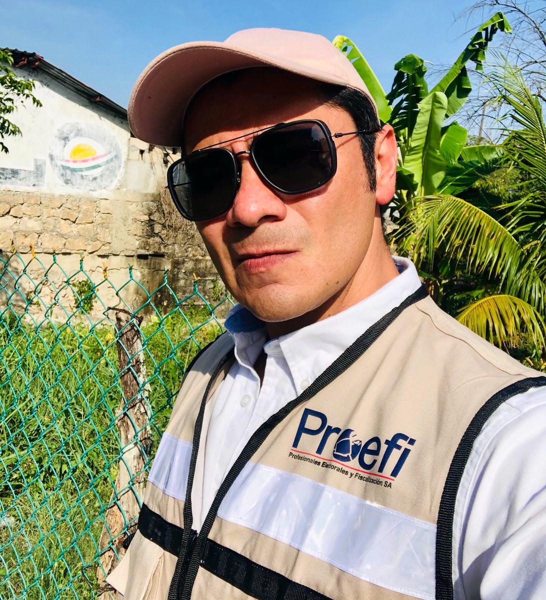 tinojarocho's tweet photo. Tuve un sueño, hoy no sé si sueño despierto pero #proefi es una realidad, mi segunda empresa con éxito gracias a CRISTO y a mis clientes que creen en mi🙏🏻💐 https://t.co/u220RcajCF