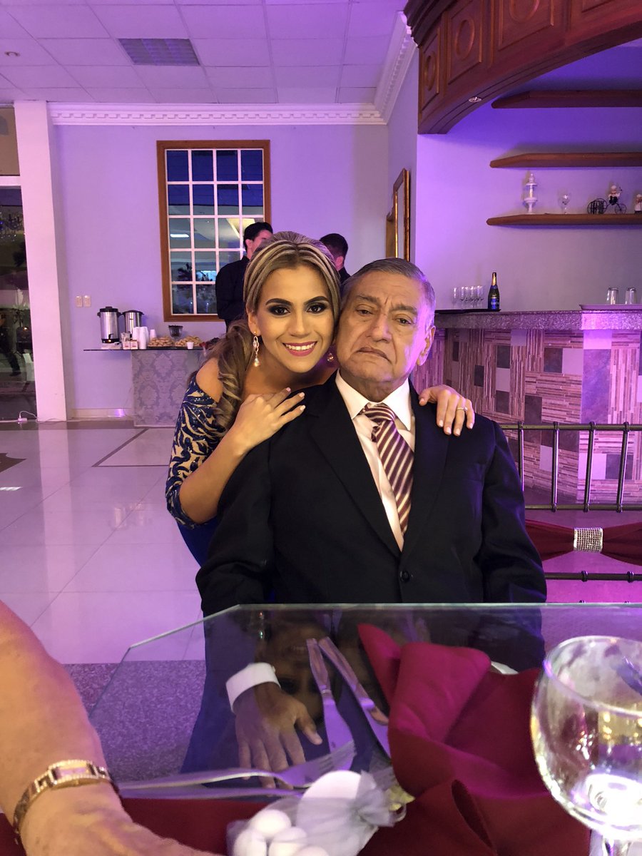 KarlaF19's tweet photo. Te extraño como nadie lo puede imaginar 💔 https://t.co/SaFQgZH2yC