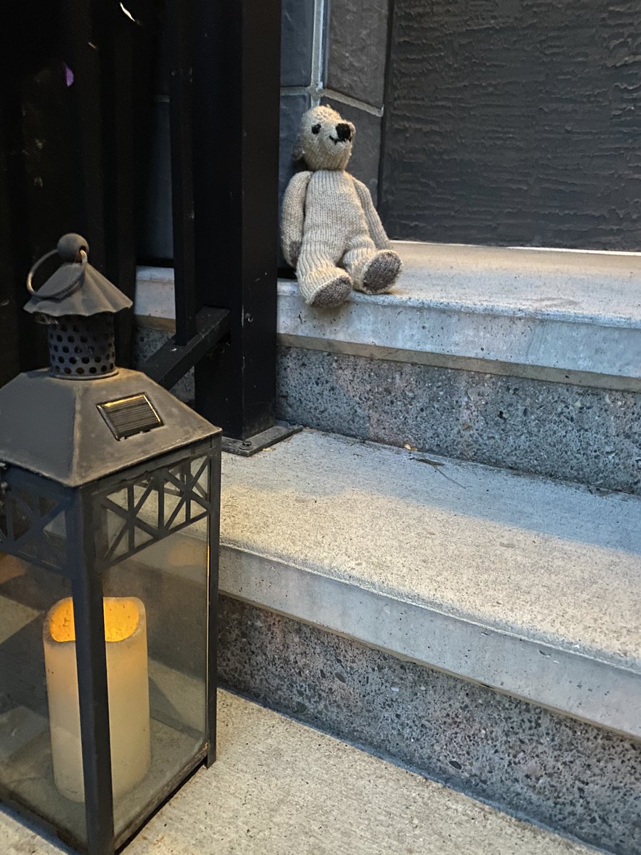 aaron_aubin's tweet photo. Showing my support to those who are grieving the remains of 215 children found buried at former Kamloops Indian Residential School, by putting a teddy bear on my porch and leaving the light on tonight, Monday, May 31, 2021.  #215Indigenouschildren     https://t.co/wfXojbfV8N https://t.co/MY6DVBxFiy