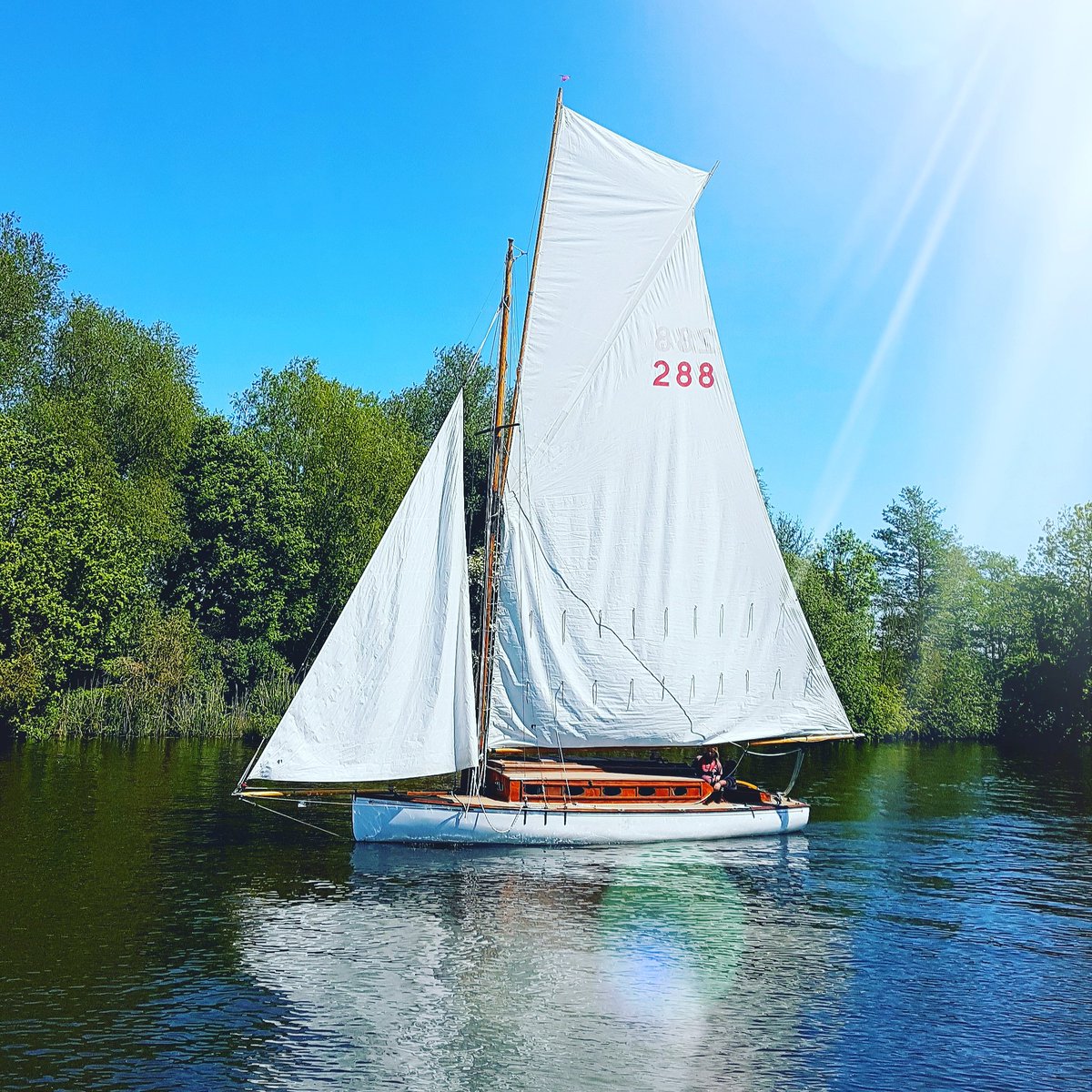 Hodson & Co Private Dining (@charlieboychef) on Twitter photo " My Mental Health & Me..
Just most amazing feeling..
Finally to be back on the water again..
And in our own back yard one of the places we love the most.. <a href="/BroadsNP/">Broads National Park</a>
#Mysavinggrace
#Beatingcancer
#MentalHealthMatters
#Norfolkbroads " My Mental Health & Me..
Just most amazing feeling..
Finally to be back on the water again..
And in our own back yard one of the places we love the most.. <a href="/BroadsNP/">Broads National Park</a>
#Mysavinggrace
#Beatingcancer
#MentalHealthMatters
#Norfolkbroads