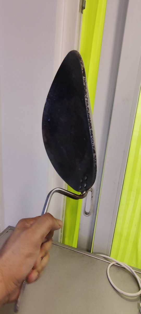 aranjan51's tweet photo. @HawkinsCookers  #futura @jagograhakjago @ConsumerAffairs @consumerforum @suhadiproy
6 months before I bought Futura Tawa , cooker and non stick handi  quality is below standards.Sharing a pic of the tawa, needs urgent action .  You are loosing trust.please revert https://t.co/eButYbUL3C