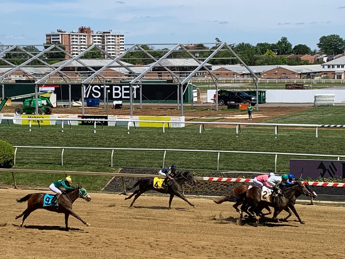 Memorial Day at #pimlicoracecourse