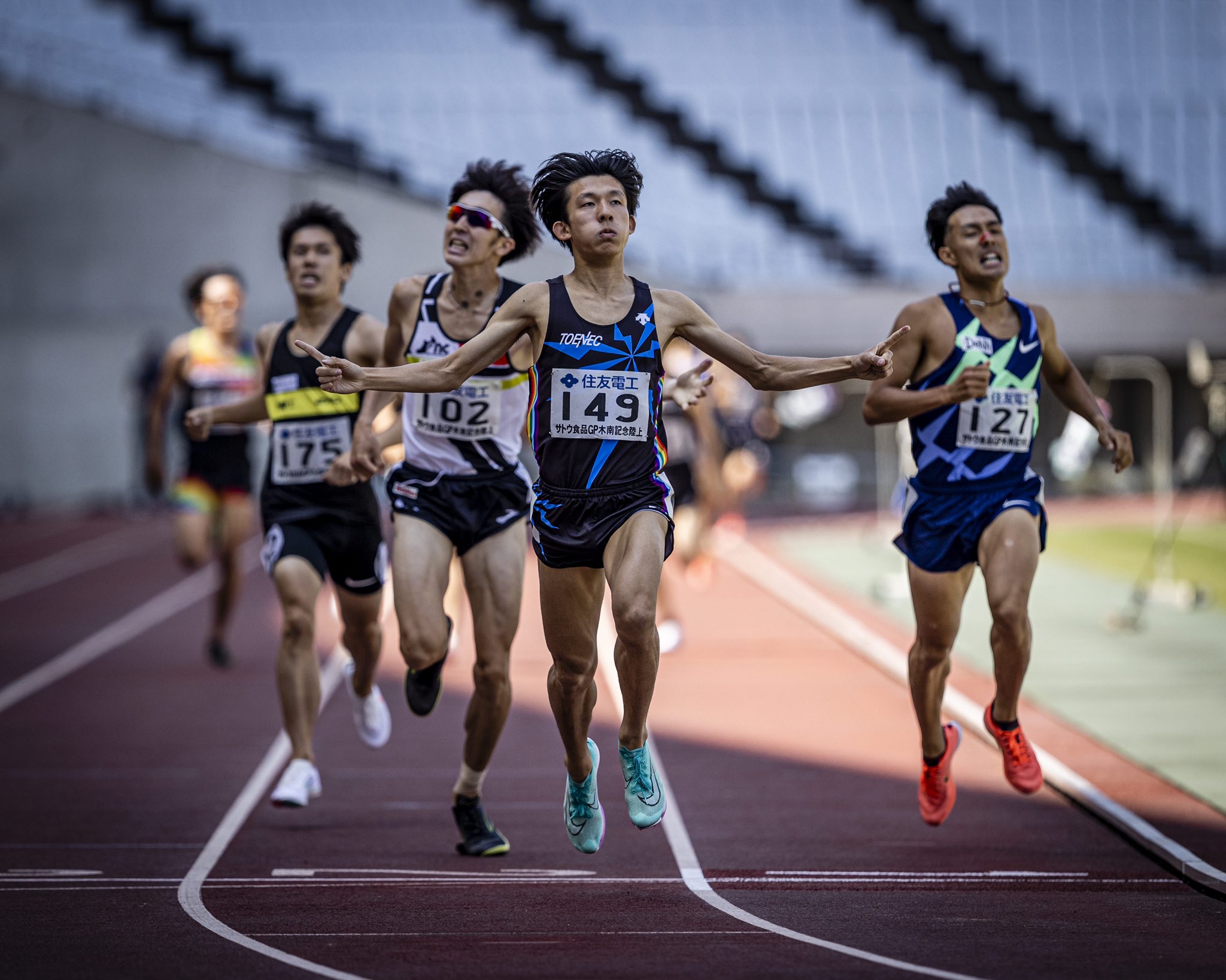 Twitter 上的ekiden News 木南記念1500m決勝 河村一輝トーエネック3 41 08 飯島陸斗阿見ａｃ3 41 54 Pb 館澤亨次ｄｅｎａ3 41 64 T Co Ihrfcbcyrw Twitter