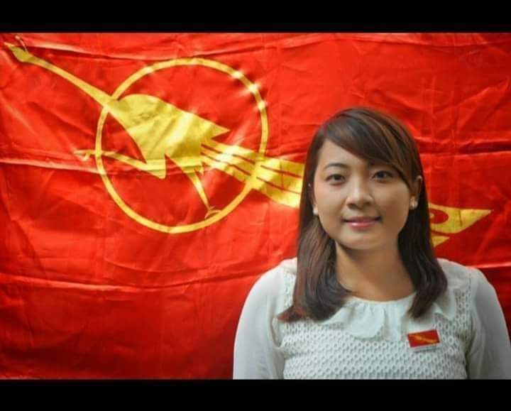 In Monywa,Ma Phue Theint Theint Tone who was helping refugees, was arrested by terrorists on the evening of May 31.
#OurGovernmentNUG 
#WhatsHappeningInMyanmar
