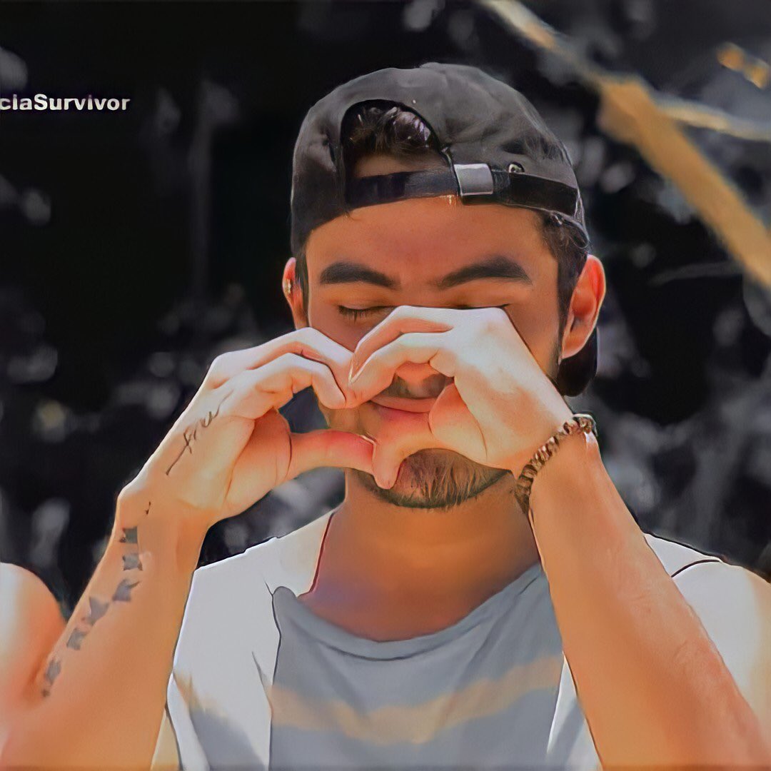 ¡Los amo Ohana! 💚 

(Tu que estás leyendo esto, te mando un abrazo. Recuerda que no estás solo y que lo principal es amarte, respetarte y serte fiel a ti) ✨