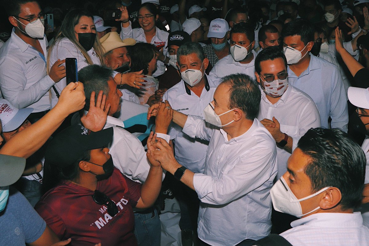 JuanMGonzalezA's tweet photo. Hoy desde la perla del Mayo, quedó demostrado que la transformación se fortalece en el Sur del Estado, y que Navojoa será clave en esta nueva etapa de cambio para Sonora que encabeza @AlfonsoDurazo !!
#DurazoGobernador  #UnSonoraParaTodos https://t.co/Zpm2P33nQF