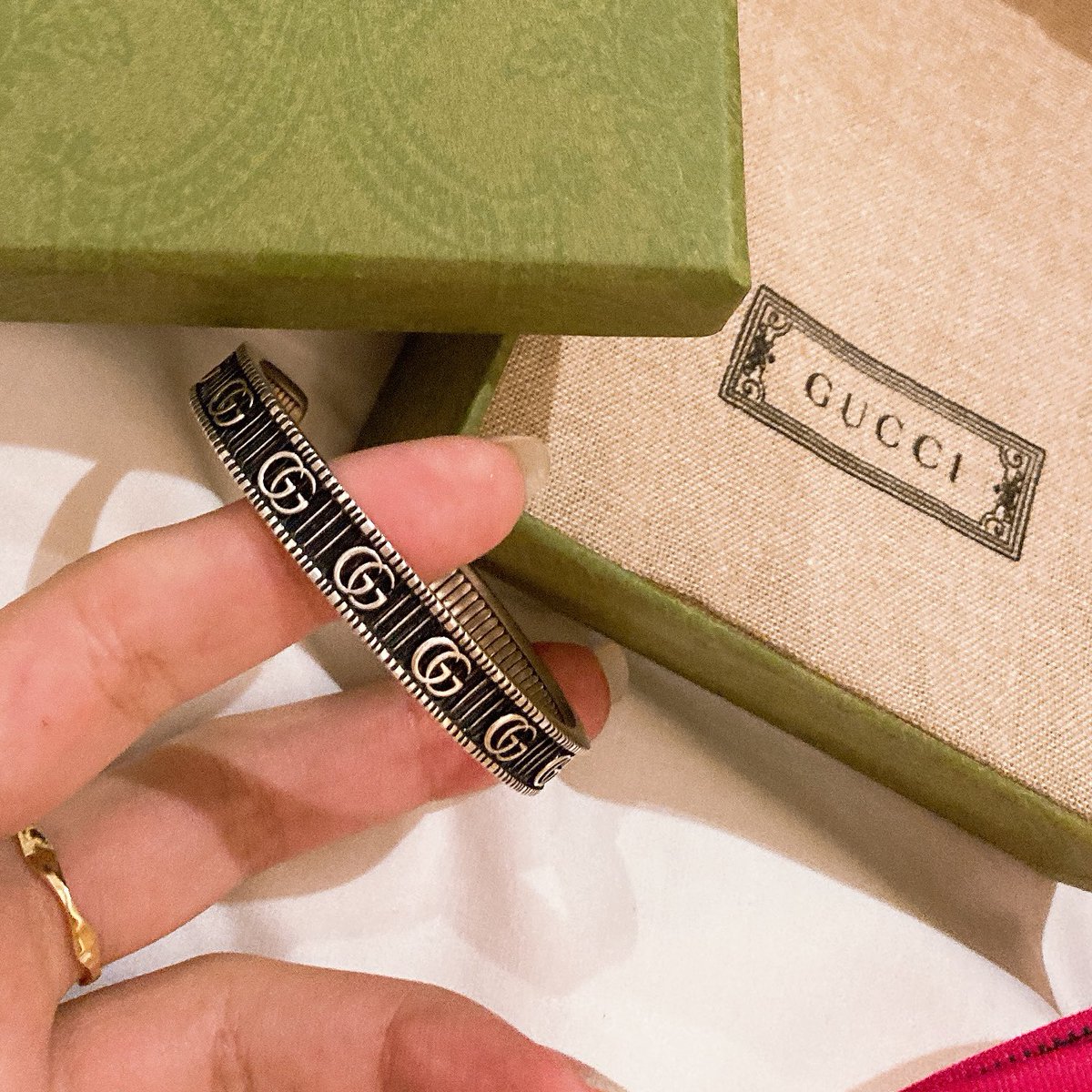 家の近所にGUCCI出来た🥰
梨泰院エリアどんどん再開発進んでて、住み始めた5年前とは違う街みたいになってく🥺
