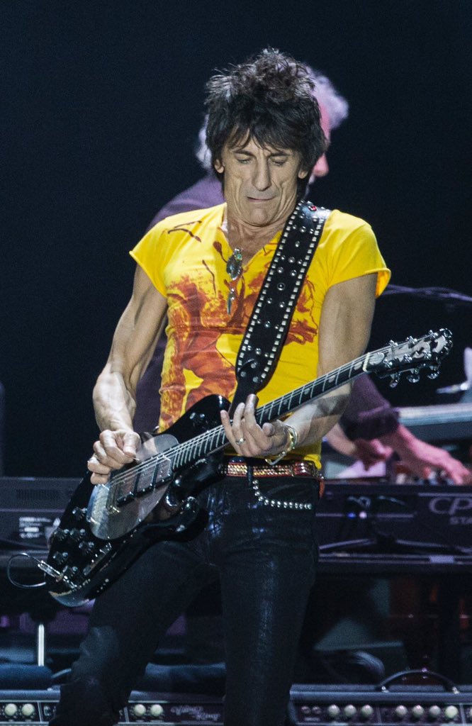 Happy birthday, Ronnie ! Ron Wood fête aujourd hui son 74ème anniversaire. 