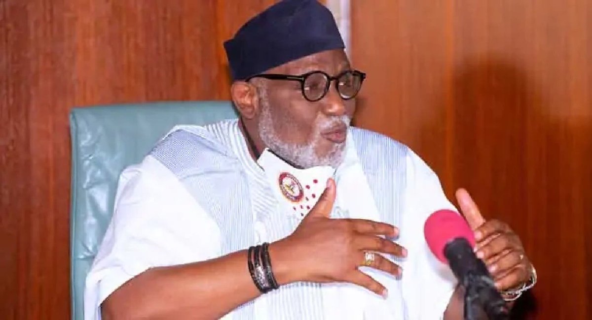 vanguardngrnews's tweet photo. 100 days in office: Akeredolu to purchase 20 additional patrol vehicles for Amotekun to fight crimes https://t.co/8yHaSxEZhh #vanguardnews https://t.co/mS11ppY43u