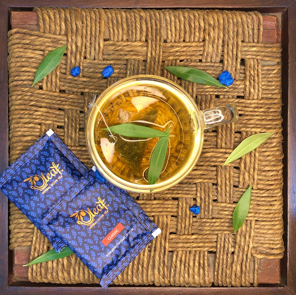 oleafherbal's tweet photo. "In a world full of trends, I want to remain a classic" 
Be sure to try our Classic Olive Leaf Teas which are curated from simply the most aromatic olive leaves which are carefully plucked by hardworking farmers from Rajasthan!
https://t.co/SEVaDJXXL5 https://t.co/IpxpbC3WAT
