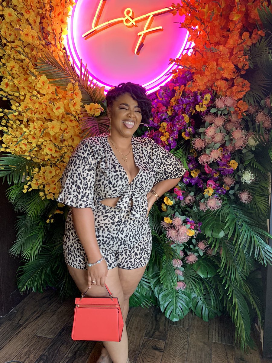mangoskinned's tweet photo. Chapter Thirty One.
Hereโs to making my years count instead of counting the years.
#ChapterThirtyOne #HappyBirthday
๐๐๐
Just in case you wanna bless ya girl โฌ๏ธโฌ๏ธโฌ๏ธ
Cashapp: $RaeDavis33
PayPal/Zelle:raeshandavis@gmail.com https://t.co/unepz9f40C
