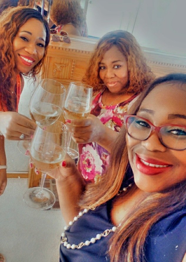 MsToya1913's tweet image. Gods favor chases me down everywhere I go. This birthday was special, not just because it's a milestone but because I set a goal of being a first time homeowner and closed last week!This will be my best year so far! Happy birthday to me.
#Chapter45 🎁🎉🌹🙏🏾❤🥂💋