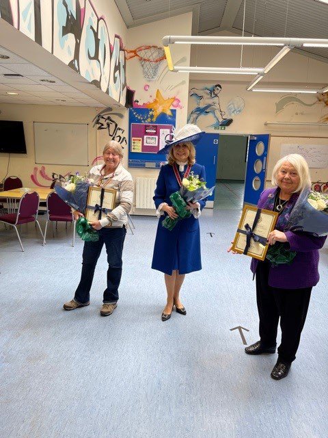 Congratulations! Serena and Jan who have received Community Champion awards from <a href="/HSOFSURREY/">High Sheriff of Surrey</a> #VolunteersWeek2021 #communitychampions  we’ve so proud of these SCYP volunteers!!