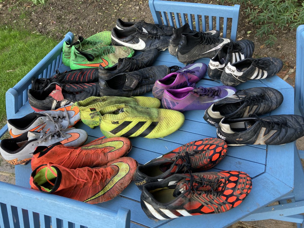 Cleaning the boots for Refugee Allstars as part of Cut It Out 2 at Selhurst Park tomorrow at 5pm ⁦@VCCroydon⁩ ⁦@croydon_king⁩ ⁦@migranthelp⁩ ⁦@PalaceForLife⁩