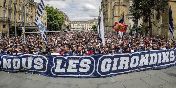 TenacityXG's tweet photo. VFL Bordeaux  #AllezBordeaux 
Are here 😍

Looking all positions! Monday 19:30-21:30pm GMT 🔴🔵

Xbox One

Must be composed, have experience and commited to the cause!  🔴🔵

Retweet’s appreciated! @TheVFL_ https://t.co/cgOZmBr016