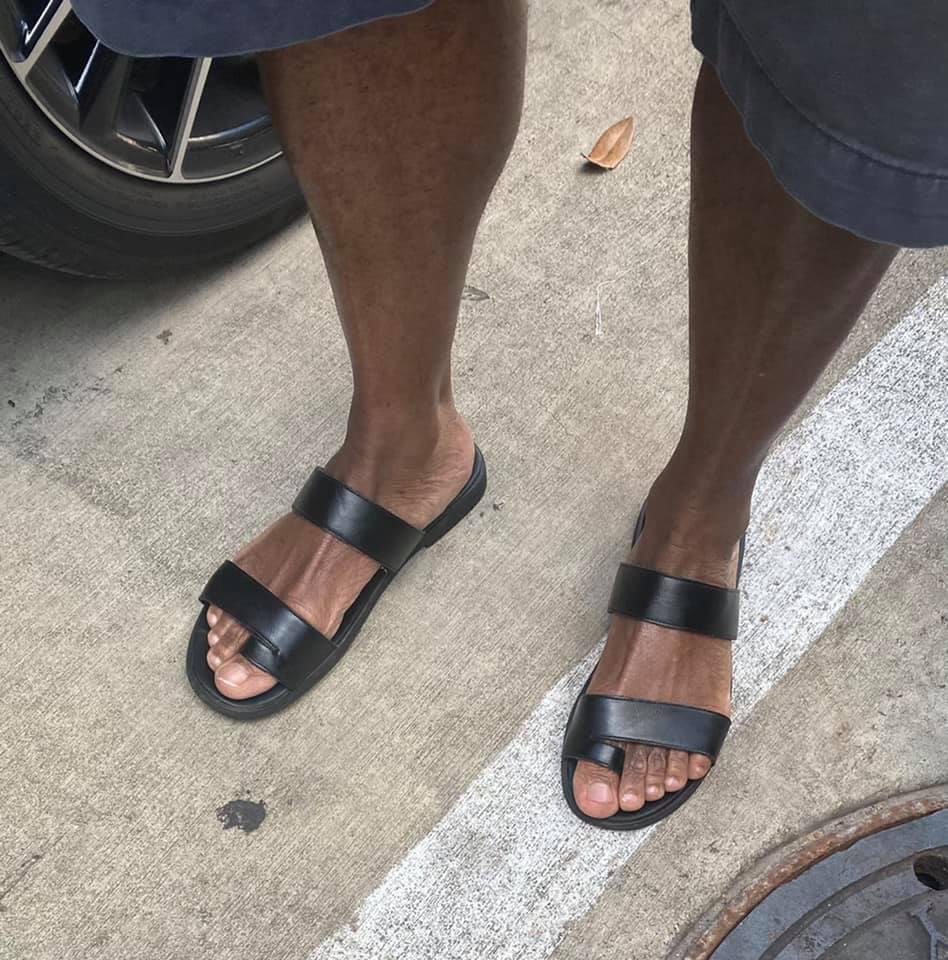 Cordovah_Capri's tweet photo. @pourbehaviortx @979TheBox @abc13houston let’s talk about how Pour Behavior (in Midtown) discriminates against Gay black and brown men for dress code, but allows Caucasian people to come in with the same thing on. My friend the black man was denied entry due to his sandals, https://t.co/wuhH6Ry55X