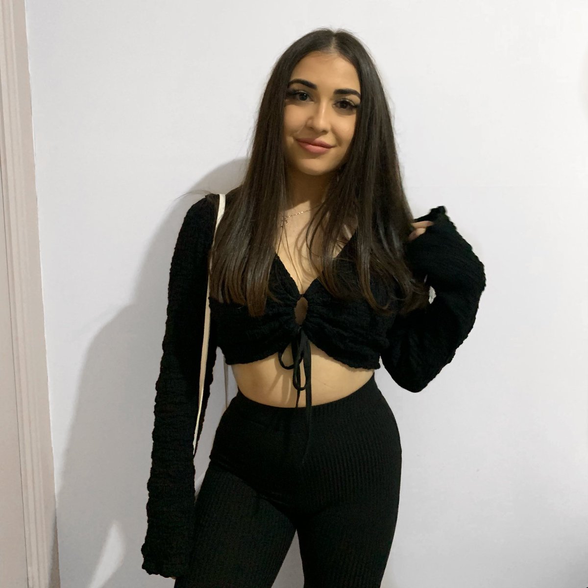 grandecatt's tweet photo. things i’ve been up to/cute fits https://t.co/bXSrfeydXJ