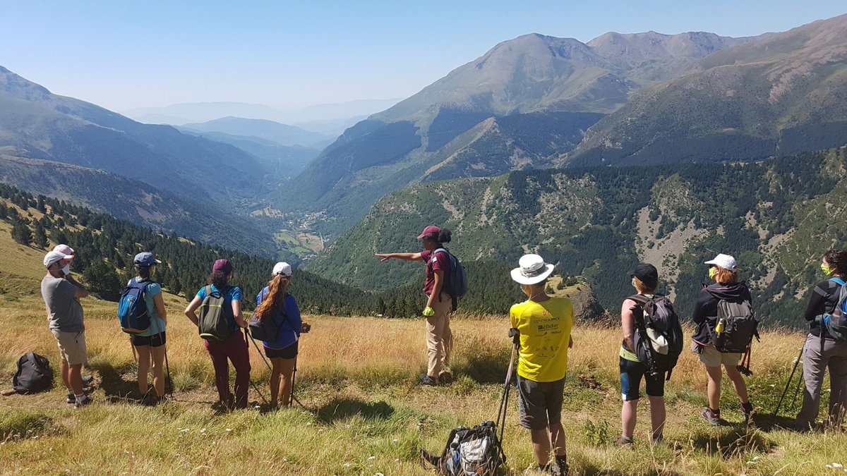 Ja us podeu inscriure a les activitats del Festival de Senderisme Vall Fosca - Pirineus 👏👏
👉 ja.cat/Rtdxx

#vallfosca #FSP2021