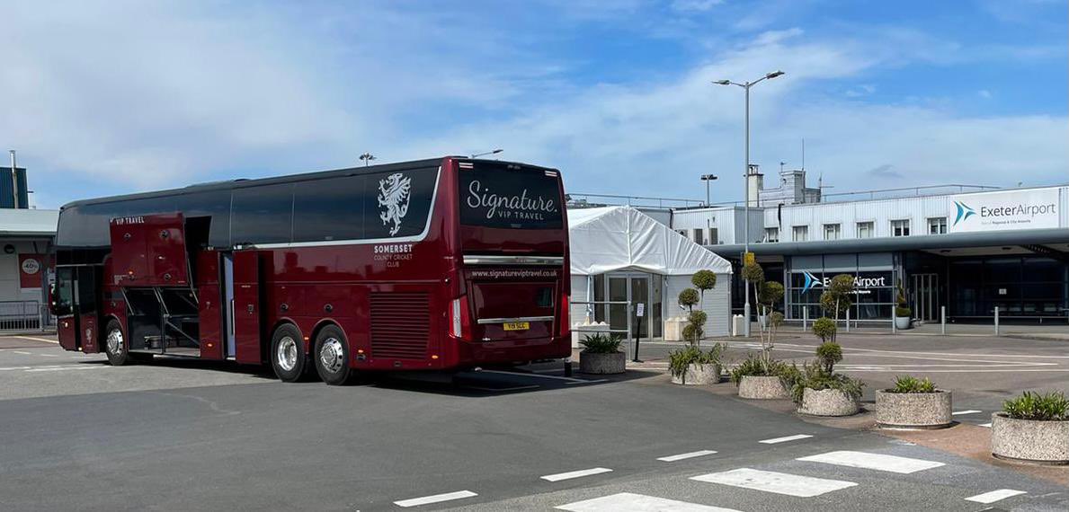 signature_vip's tweet photo. Hereβs our Signature VIP coach at Exeter Airport on Sunday picking up the Newcastle Falcons ahead of their game against @ExeterChiefs. π
A beautiful weekend for the journey! βοΈ
#EXEvNEW #ExeterChiefs #SignatureVIP #VIPTravel https://t.co/0fHEB56QJO