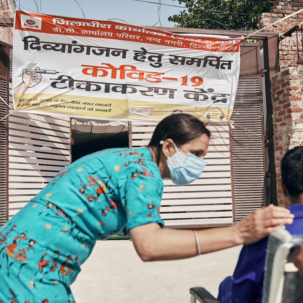 DisAbledIndia's tweet photo. On 29th May, the vaccination of 65 #PWD was made possible by the intervention of Air Commodore (Retd.) Ranjan Mukherjee, Delhi State Commissioner of Persons with Disabilities; and @DrMPuri.
A special thank Ms Sminu Jindal @SvayamIndia and Bhupinder for providing transportation. https://t.co/ows35afljE