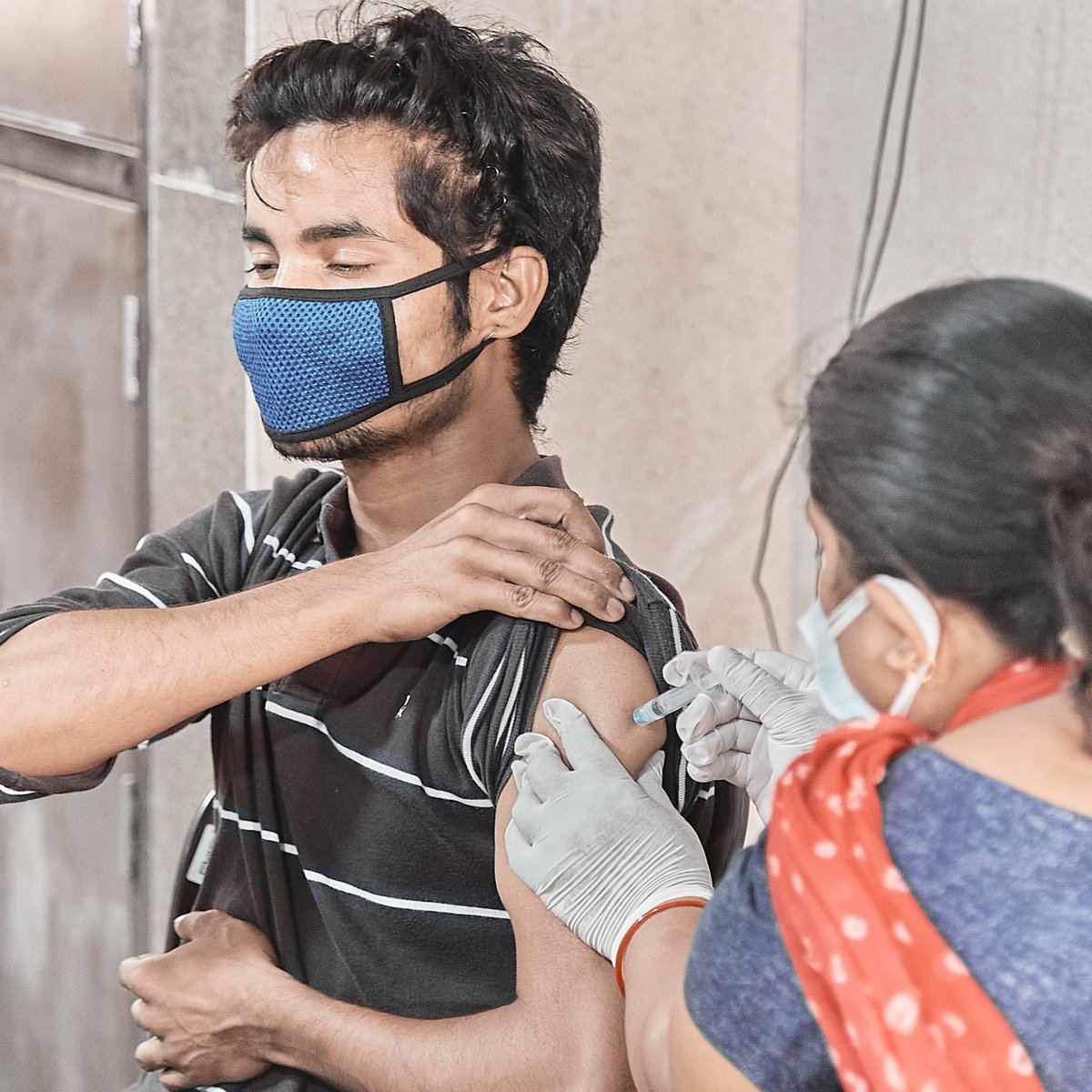 SfCD_India's tweet photo. On 29th May, the vaccination of 65 #PWD was made possible by the intervention of Air Commodore (Retd.) Ranjan Mukherjee, Delhi State Commissioner of Persons with Disabilities; and @DrMPuri.
A special thank Ms Sminu Jindal @SvayamIndia and Bhupinder for providing transportation. https://t.co/CzPm2cfrMp