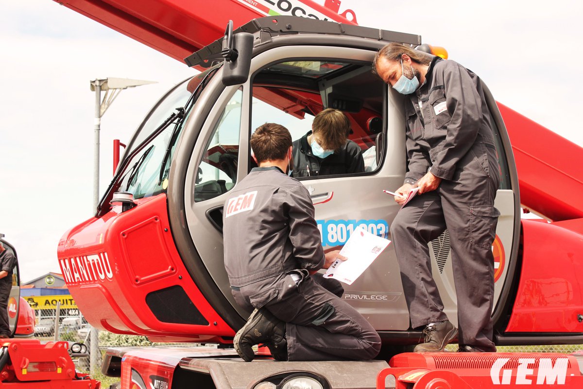gemmanutention's tweet photo. 📸 Retour en image sur ces 3 jours de formation dans notre agence de Villenave D'ornon avec #Manitou😍

Nos techniciens étaient ravis ! Merci à Alexis OGER pour cette #formation !

#formationprofessionnelle #Concession #technicien #mécanique #GEM #Bordeaux #NouvelleAquitaine https://t.co/E9dTQJKYGn