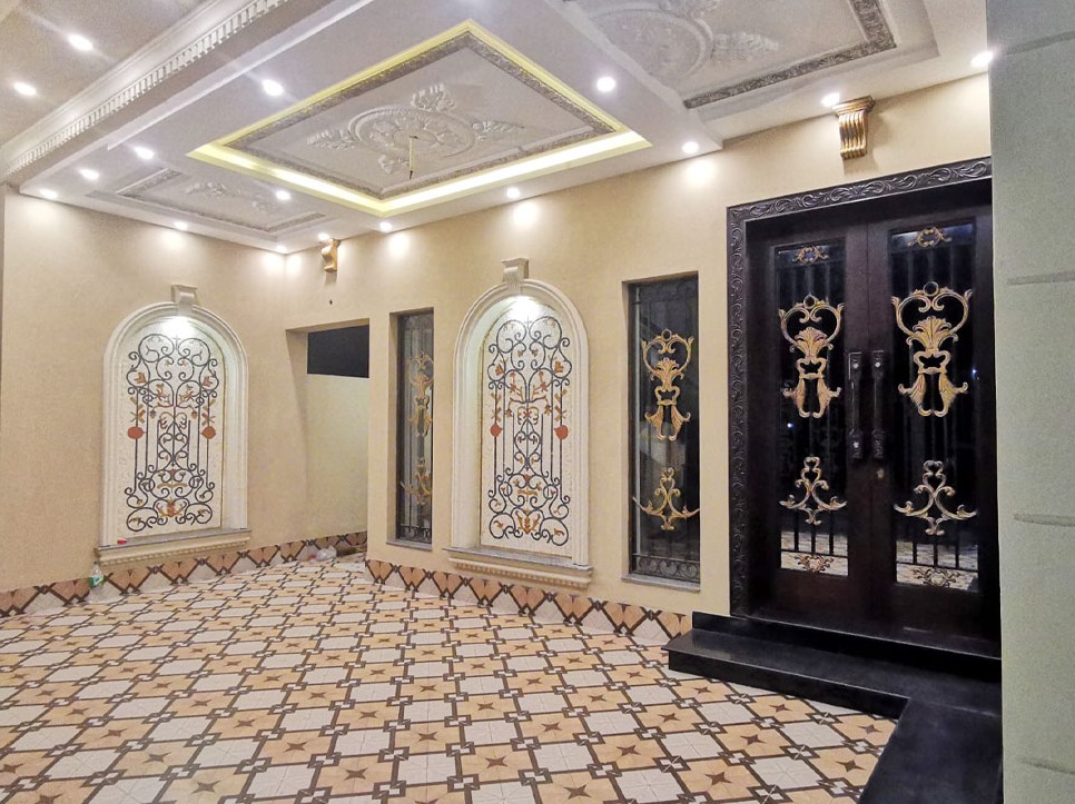 HomesPakistan's tweet photo. 10 Marla Brand New House For Sale Tariq Gardens, Lahore
✅ 5 Bedrooms ✅ 5 Bathrooms✅ 2 Kitchens✅ 3 Parking spots.
Call the agent for details  📲 0333 6040109. 
Mention @HomesPakistan when calling.
House details: https://t.co/rs5kgdf9eq
#homespakistan #House #forsale #Lahore https://t.co/26O2nAyWh2