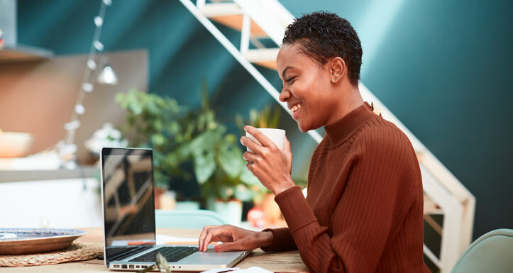 BIGSouthLondon's tweet photo. A return to what? #hybridworking? #dynamicworking?

@jimpurnell, President &amp; Vice-Chancellor at @UAL, discusses the future of working in office spaces and what this means in our latest #guestblog.

👉https://t.co/brxgWJYKhD
#worklife #workingfromhome #returntowork https://t.co/7aKJCGEYoX