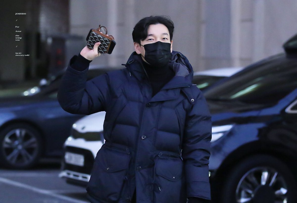 Cho_sw__'s tweet photo. Goyard Paris
VICTOIRE WALLET VICTO8PMLTY01CL03X / 86.0

#조승우 https://t.co/pnHBfDPlxj