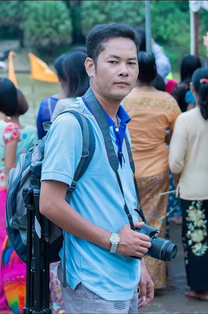 မနက်ဖြန်မှာ စစ်ကောင်စီက ဖမ်းဆီးထားတဲ့ မြိတ်မြို့အခြေစိုက် မဇ္ဈိမအလွတ်တန်းသတင်းထောက် ကိုဇော်ဇော်နဲ့ DVBသတင်းထောက်ကိုအောင်ကျော်တို့ကို ပုဒ်မ၅၀၅(က)နဲ့ တရားရုံးမှာအမိန့်ချမယ်လို့ သိရပါတယ် 
Sourcehttps://www.facebook.com/216265185075061/posts/4438829106151960/