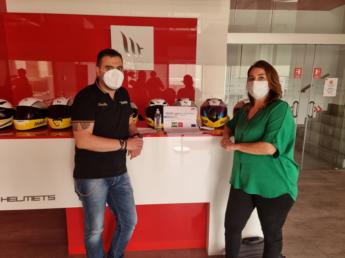 SimuSafe partners Gustavo Izquierdo from Link Innova (Linkinnova.com) visited MT Helmets (mthelmets.com) in Cartagena (Spain); they showed interest in SimuSafe results on instrumentation in helmets. #SIMUSAFE #motorcyclehelmets #safety #productdesign