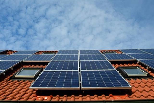 ITcomsg's tweet image. Too much fossil fuel consumption is threatening both the environment and the economy. Be part of the change by using these 5 best solar panels in Singapore. #solarpanel
it.com.sg/products/best-…