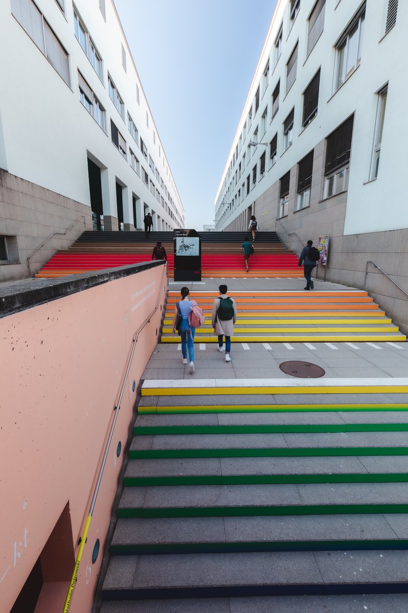 EPFL_en's tweet image. On this #PrideMonth, EPFL calls its community to respect gender, sexual, and ethnic diversity all year round, and extends its support  the LGBTQIA+ community. Our campus must always be a place of diversity and inclusion 🌈 @PlanQueer @polyquity @agepoly @EPFLdiversity @gvdgoot