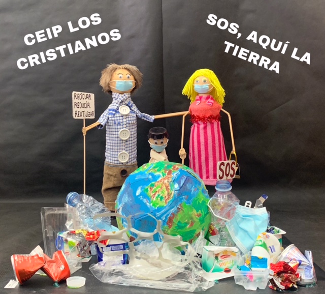 EducacionGobC's tweet photo. Distinciones #RECICL-ARTE 2021 

🔸Infantil y Primaria
1º: “Buscando en el Universo”. CEIP Matías LLabrés Verd  
2º: “SOS, aquí la Tierra”. CEIP Los Cristianos 

🔸ESO
1º: “Jefe Seattle”. IES Puntagorda
2º: “Le Manege de Coco Chanel”. CEO Betehncourt y Molina https://t.co/W2JZ9glZxX