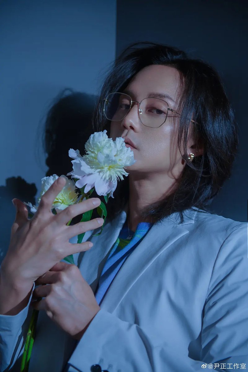 Rico 好きなんだから仕方ない この手の色気に全く耐性がないので真正面からくらっている ﾄﾞｩｸｼ 君花海棠の紅にあらず 尹正 Cr 尹正工作室