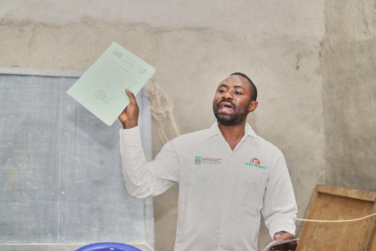 IRI_UCBC's tweet photo. Thanks to #STDM, 60 #land certificates were issued to #farmers as part of the #tenure #security process in the Babila-Bakwanza #chiefdom in #Mambasa territory, #Ituri, #DRC 
#RFC #PARF-RDC
@Conaref_rdc @gltnstdm @UNHABITAT @fonaredd @sergyovutegha @syllaoumar1969 @Danny_Antonio72 https://t.co/OiAZSbDSHF