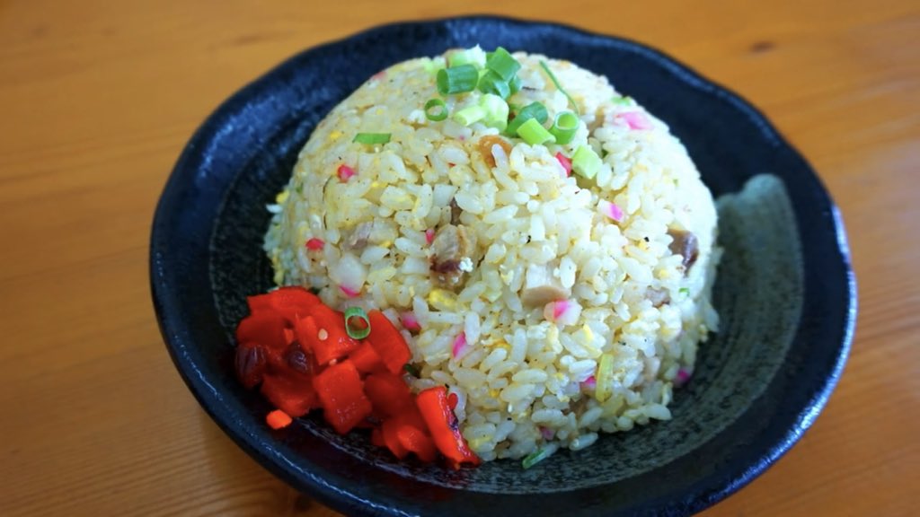 食用アマガエル 動画配信 毎週 火曜 金曜 土曜 18時 Sur Twitter 秋田 県横手市 山内食堂 国道107号線 ブドウの名産地大沢地区にあるデカ盛り食堂に行って 辛ネギ味噌ラーメン と 半チャーハン カツ丼 唐揚げ 食べまくって来た 食用