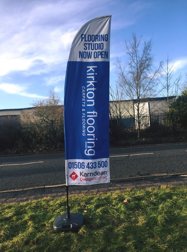 sailflags's tweet image. A double sided 3.2m sailflag. This just goes to show that the extra layer of fabric between the front and the back of the flag really helps to reduce the amount of light show through from the other side.
sailflags.co.uk
#sailflags #featherflags #teardropflags #flag