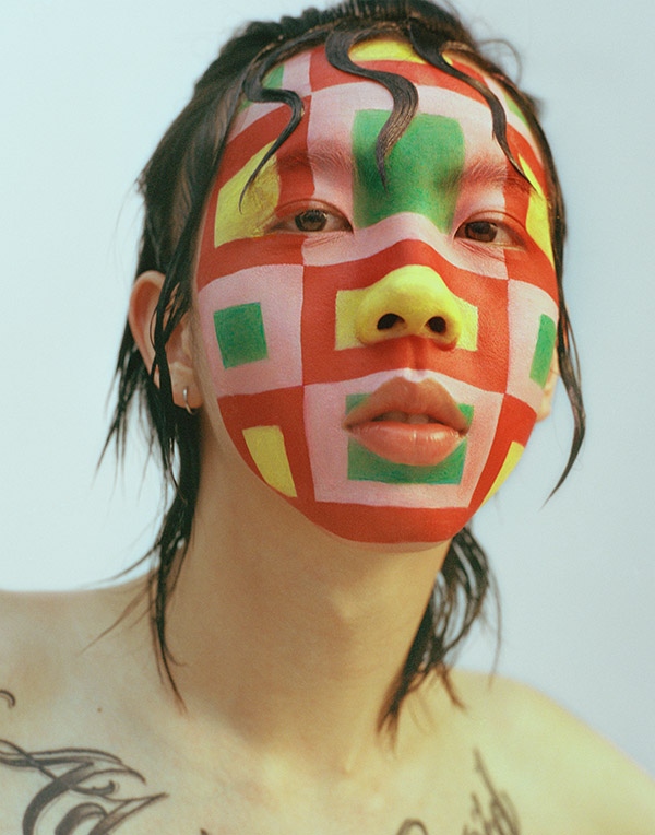 theaoi's tweet image. Our upcoming @Varoommagazine #Issue42 is packed with incredible articles, including a feature on the inspiring Athena Paginton ✨

“I approach face painting the same as I do illustration and allow my ideas to stem from an emotion."

Pre-order Varoom 42:
bit.ly/VaroomIntimacy