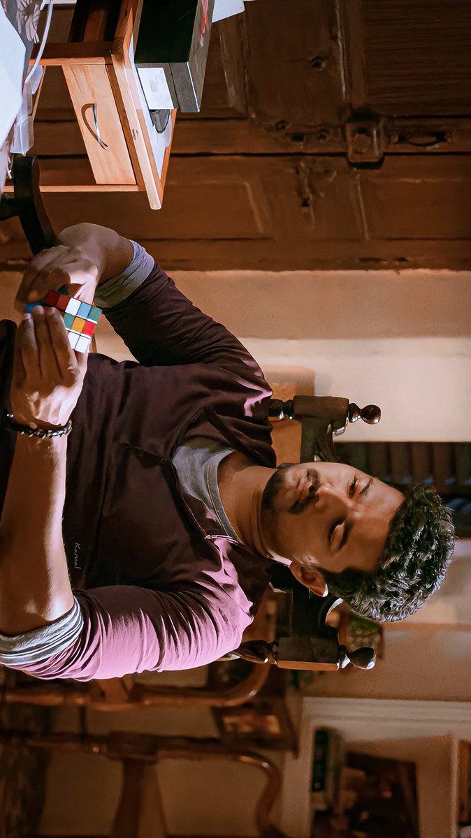 DineshhOfcl's tweet photo. "CAPTAIN JAGADISH " 

#ThalapathyVijay #THUPPAKKI @actorvijay #Thalapathy65 #Master 🎉 https://t.co/O98POuguOk