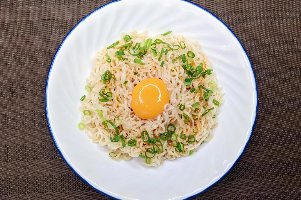 すごく美味しそう！サッポロ一番塩ラーメンのアレンジレシピ！