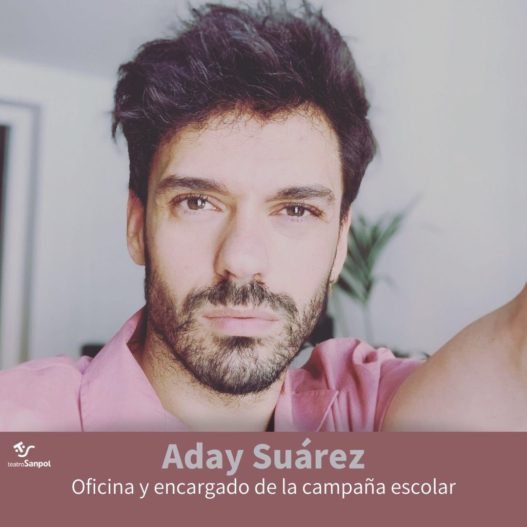 Seguimos presentando de buena mañana a nuestro #equipo ganador.
Todos los que forman parte del engranaje del #teatro 🎭🎸🎶🙏🏻
Aday es nuestra sonrisa en taquilla y oficina.
Es quién se encarga de organizar las campañas escolares.
Papá de dos perritas y amante de los viajes.