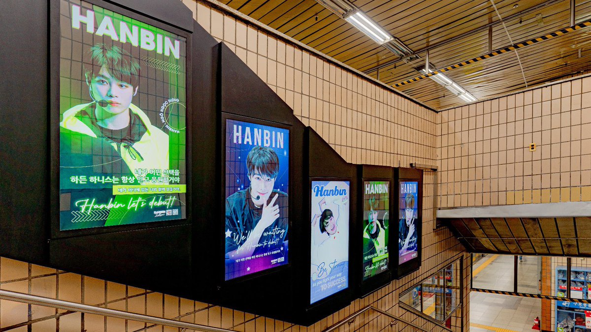 HB_Lalumi_'s tweet photo. Quà của nhà La Lumi tặng
HANBIN - CẢM ƠN 1 NĂM GẶP GỠ đã về rồi đây ❤
Nếu các bạn rảnh có thể tới check in ads ở ga Shinyongsan và ads bus ID: 03-259 gần HYBE nhé ❣️
#HANBIN #HANBIN_ILAND @HANBIN_twt_ https://t.co/qJ8oo4yht5
