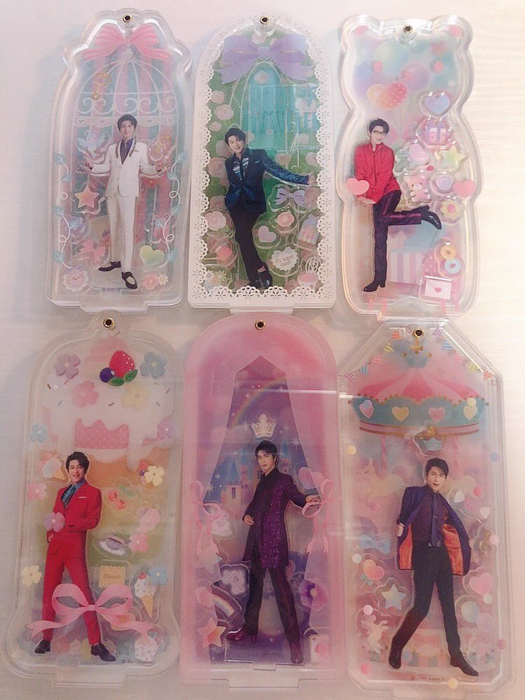 王子専用なのでは…？！サンリオアクスタが及川光博さんに似合い過ぎる！