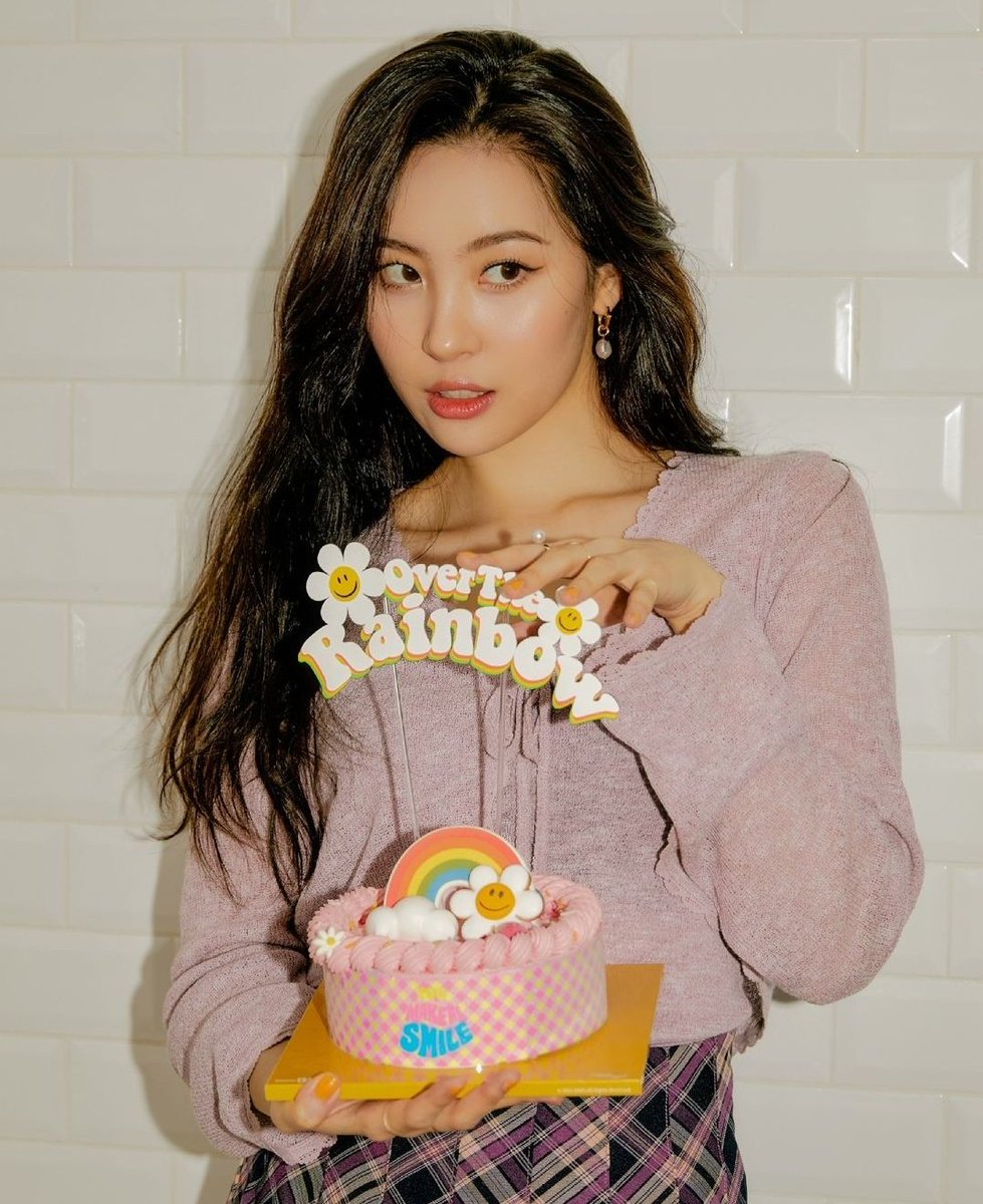 sunmi pics tweet media
