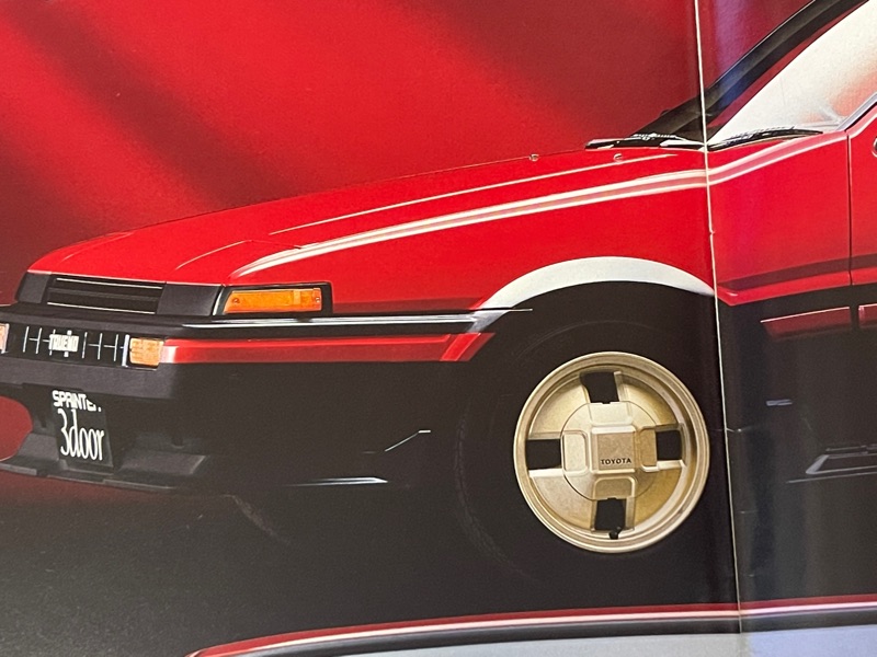 AE86の純正オプション14インチアルミホイールって1型、2型、3型で全部 