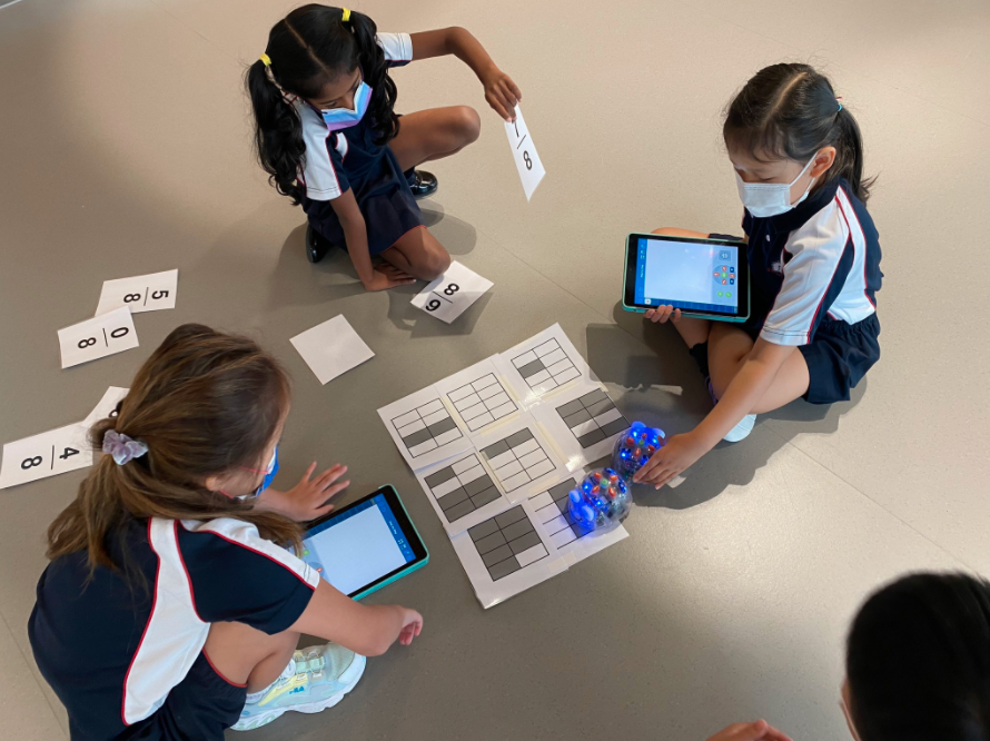 StamfordHK's tweet photo. To foster 21st Century skills at Stamford, STEMinn is embedded across the Elementary curriculum. Last week, Grade 1 practiced their fractions by coding BlueBot to identify matching equations.
#StamfordHK #mathematics #fractions #STEM #STEMinn #coding https://t.co/Duiz5C3AQJ