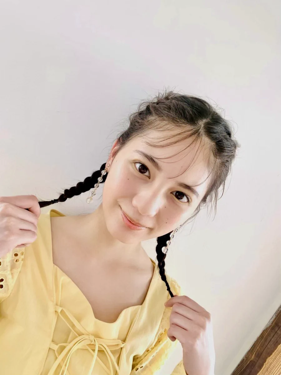 E2yfej_UYAEMUiP?format=webp&