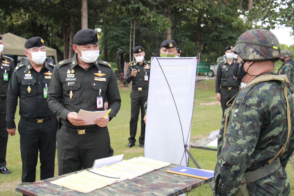 2DevDiv's tweet image. 🇹🇭♦️การฝึกเป็นหน่วยกองพันในที่ตั้ง และวางแผนฉีดวัคซีนป้องกันโรคโควิด - 19 ให้กับกำลังพลของหน่วยฝึก 🇹🇭♦️ 👇

facebook.com/23819447957543…