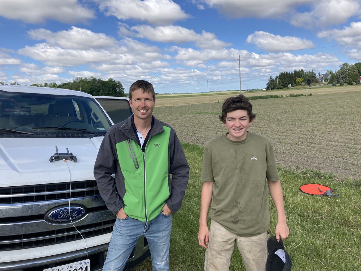 phhermans's tweet photo. 🤔 What beats passing any exam at high school? Passing planting 🌽“exams “ for your first try-the whole farm! 95% emergence grade! Job well done. One 😃 kid! One 😃 future farmer! #plant21 #ddstandcount @DroneDeploy @PioneerSeedsCA #ontag #LoveTechnologyTools https://t.co/dfJAO8amSz